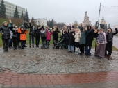 Учащиеся 5-8 классов Шаховских школ в рамках областной программы "Умные каникулы" побывали на экскурсии по Чеховским местам