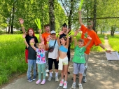 Юным участникам напомнили про безопасность на дороге
