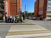В Шаховской юные пешеходы изучают ПДД прямо на улицах поселка